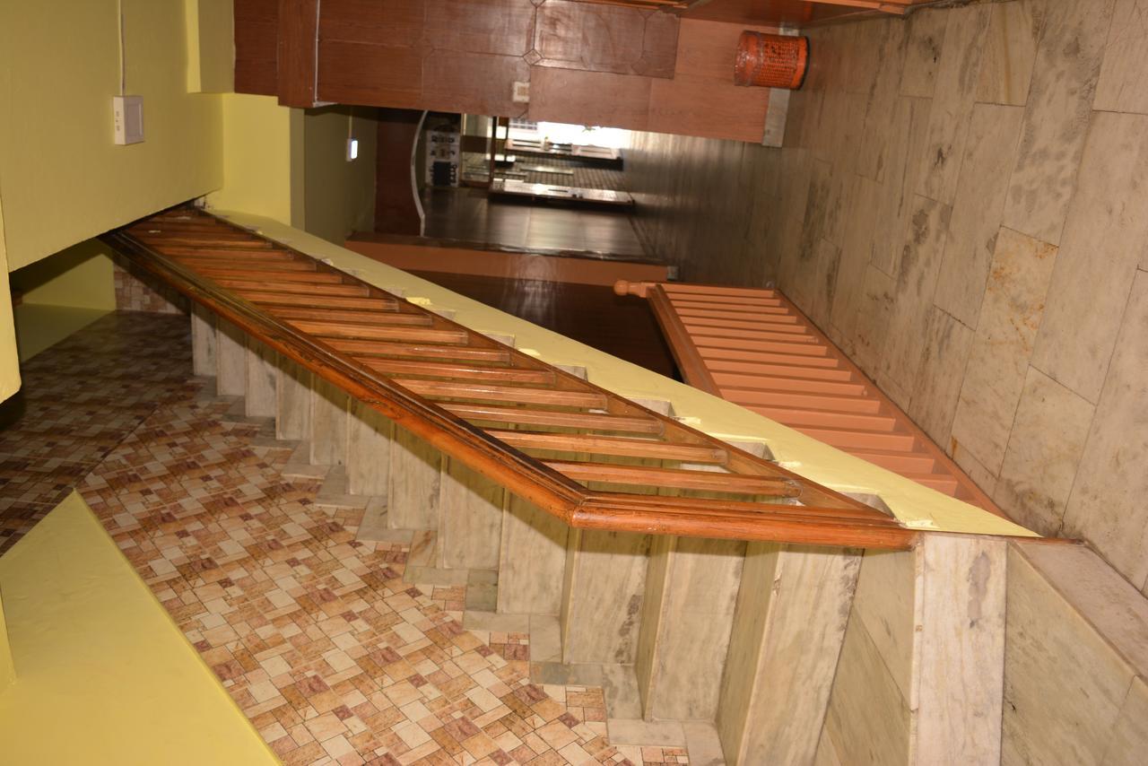 Hotel Tashila Manali  Ngoại thất bức ảnh