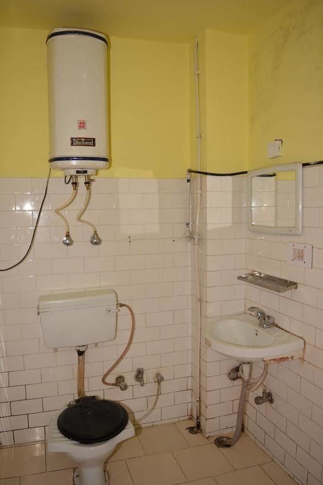 Hotel Tashila Manali  Ngoại thất bức ảnh
